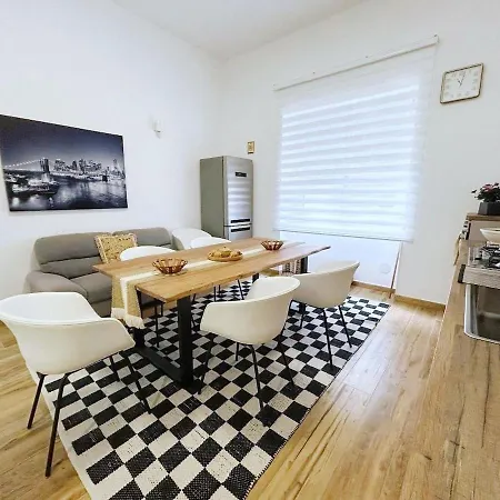 Holiday home A Casa Tu Virgiliu *
