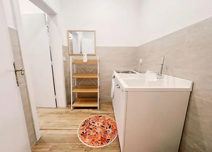 A Casa Tu Virgiliu Tatil Evi